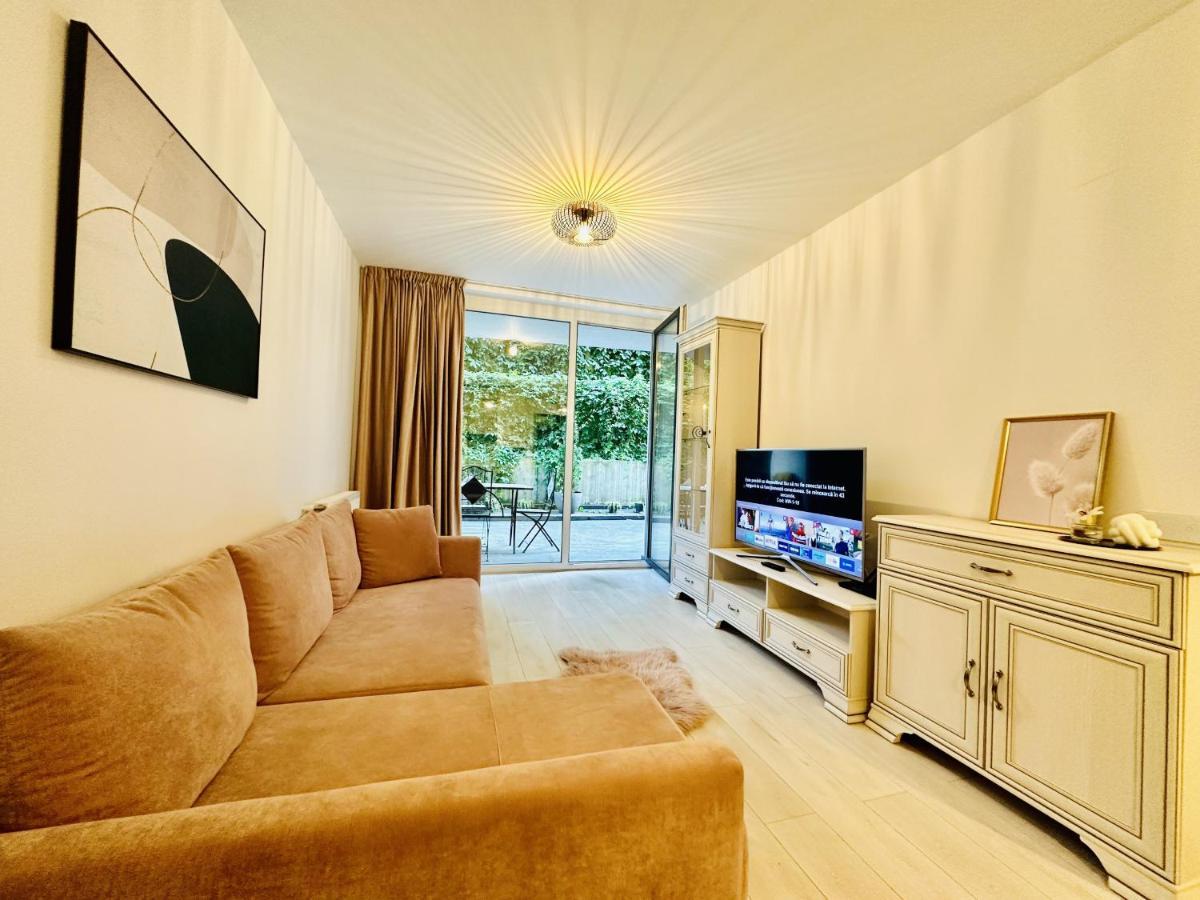 Palfi Apartment With Garden & Parking Kaloşvar Dış mekan fotoğraf