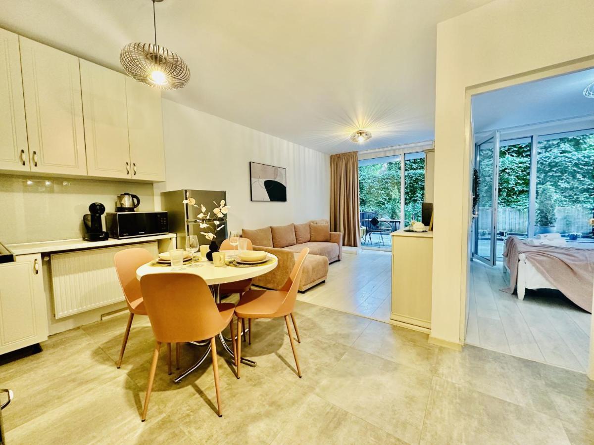 Palfi Apartment With Garden & Parking Kaloşvar Dış mekan fotoğraf